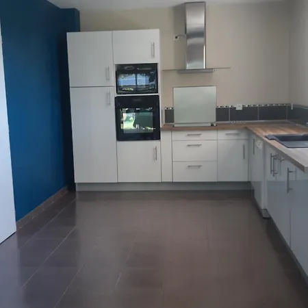 Maison En Pierre Avec Vue Exceptionnelle & Piscine Privee Au Calme Дом отдыха Saint-Pierre-Saint-Jean